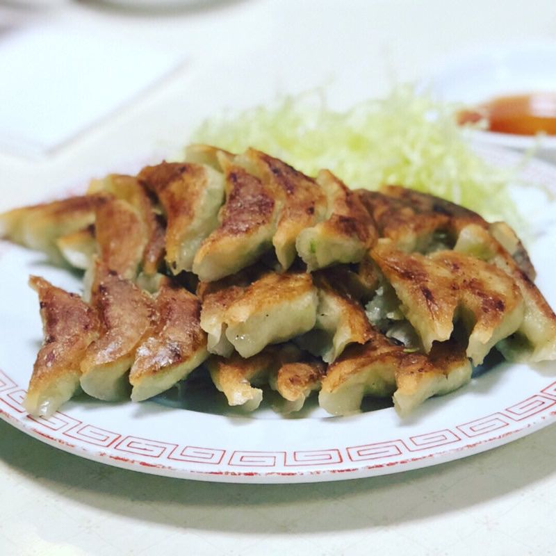 焼餃子（1人前）(旭軒 駅前本店 （あさひけん）)の写真