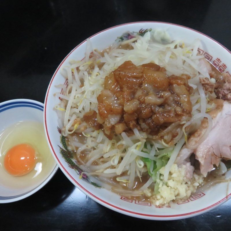 らーめん＋生卵(手打ち　焔)の写真