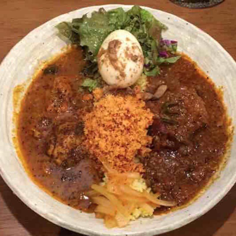 限定カレー(SPICY CURRY 魯珈 （スパイシーカレー ろか）)の写真