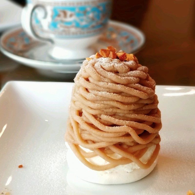 小布施栗のモンブラン(カフェロマーノ)の写真