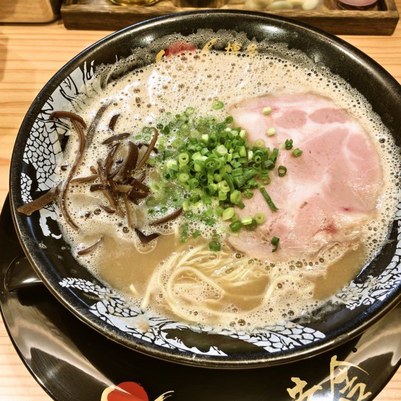 ラーメン(博多一幸舎)の写真