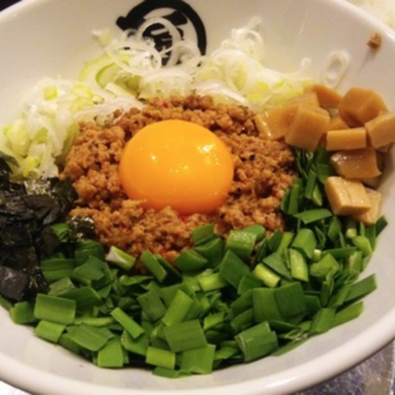 台湾まぜそば (麺や マルショウ 豊中本店)の写真