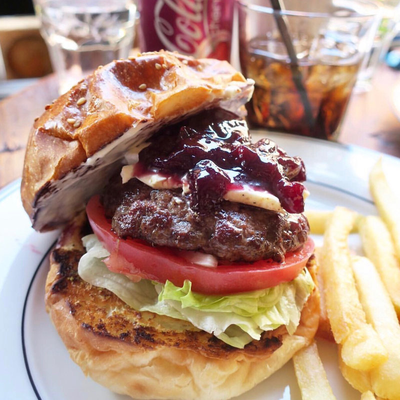 CHERRY BURGER - チェリーバーガー(バーガーマニア 恵比寿店 （Burger Mania）)の写真