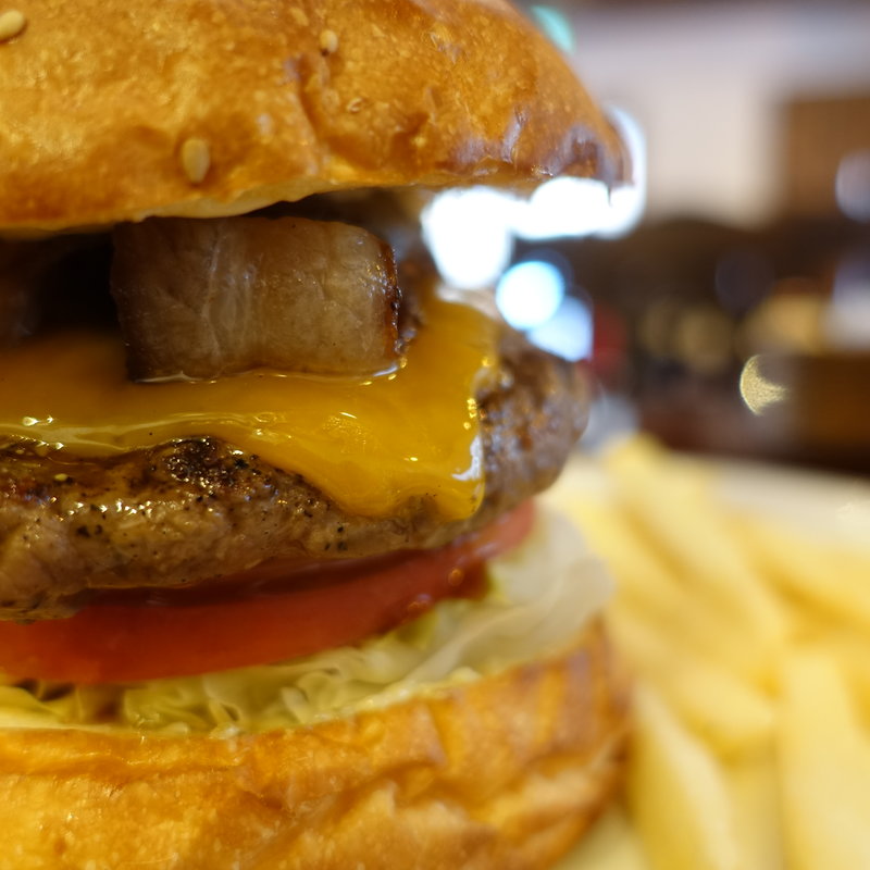 ベーコンチーズバーガー(オールドニューダイナー （OLD NEW DINER）)の写真
