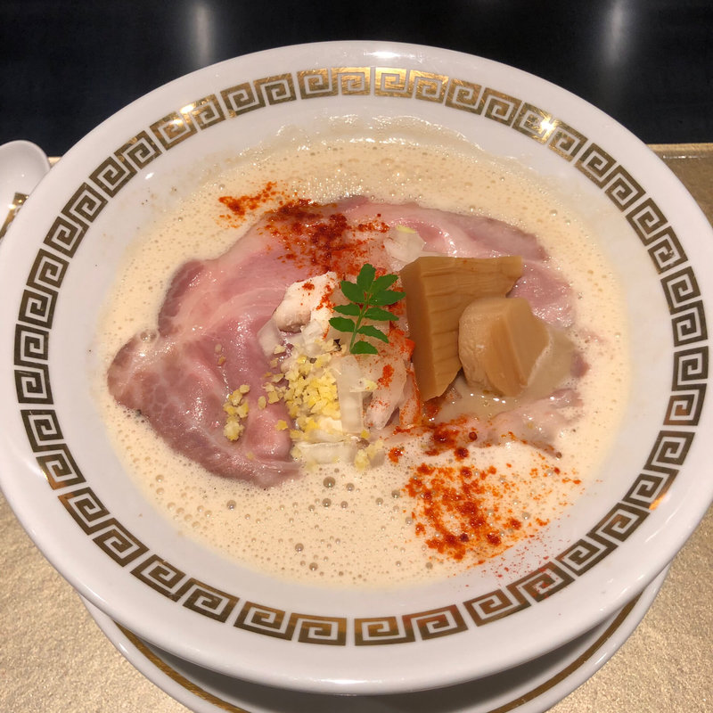 鯛白湯『とろり』(鯛白湯らーめん ○ｄｅ▽)の写真