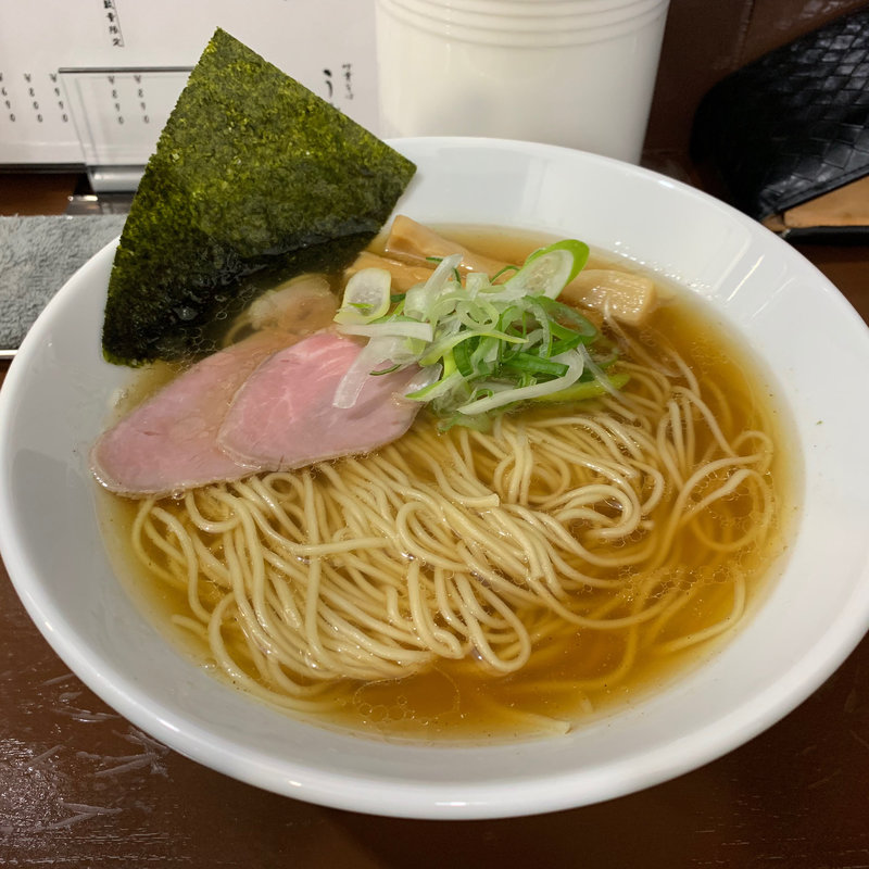 中華そば醤油(中華そば うお青)の写真