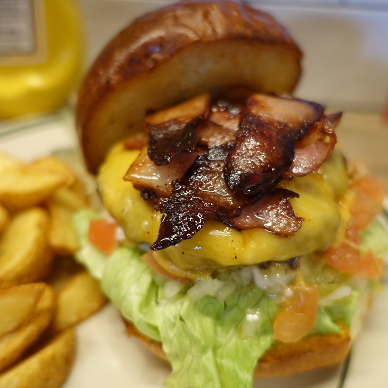 ベーコンチーズバーガー(THE BURGER STAND nutmeg)の写真