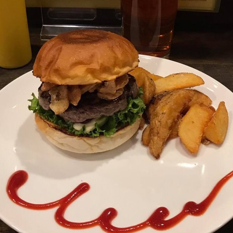 ベーコンチーズバーガー(Kokopelli)の写真