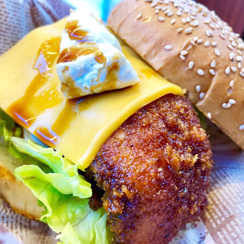 下田バーガー(CAFE＆HAMBURGER　Ra-Maru （カフェアンドハンバーガー ラーマル）)の写真