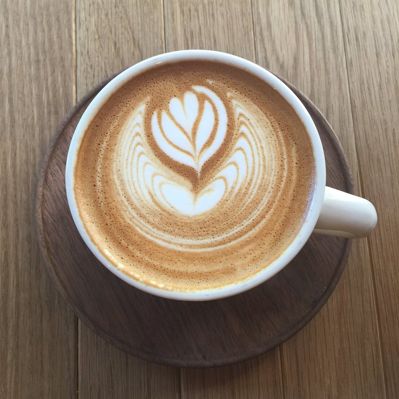 カフェラテ(パドラーズコーヒー 西原本店 （PADDLERS COFFEE）)の写真