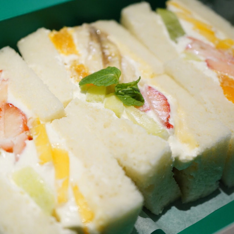 フルーツサンドイッチ(セントル　ザ・ベーカリー （CENTRE THE BAKERY）)の写真