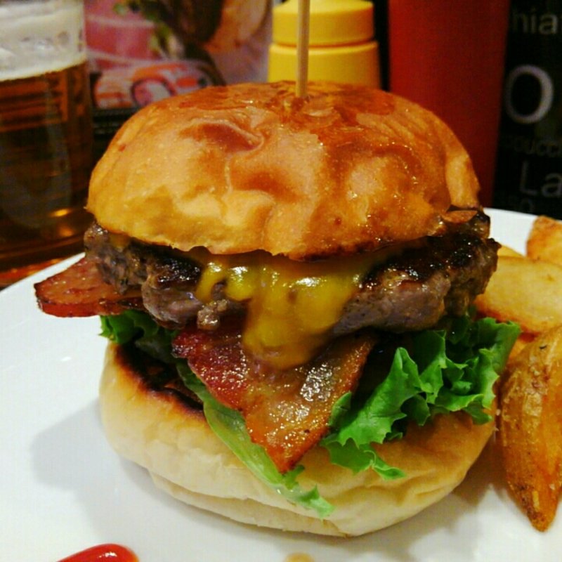 ベーコンチーズバーガー(Kokopelli)の写真