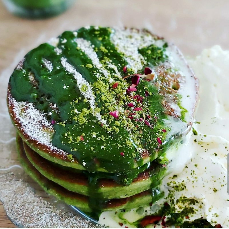 抹茶パンケーキ( カフェ 坂の下)の写真