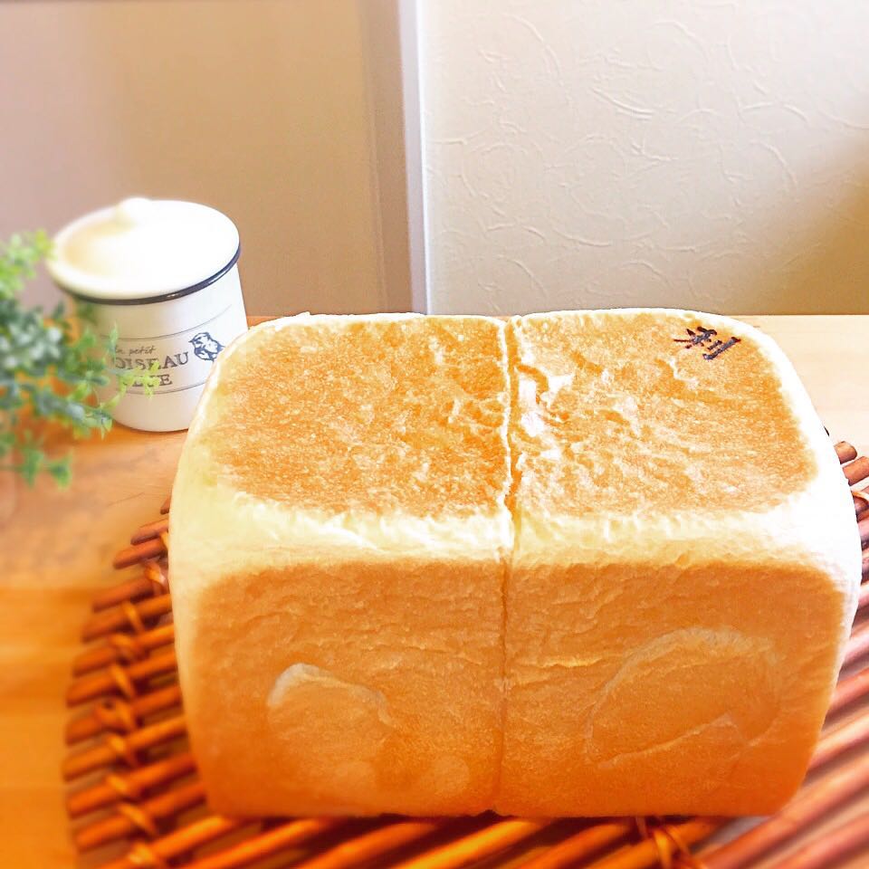 利(食パン専門店 利)の写真