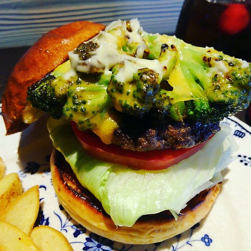 関西のハンバーガーの受賞メニュー Sarah Japan Menu Award