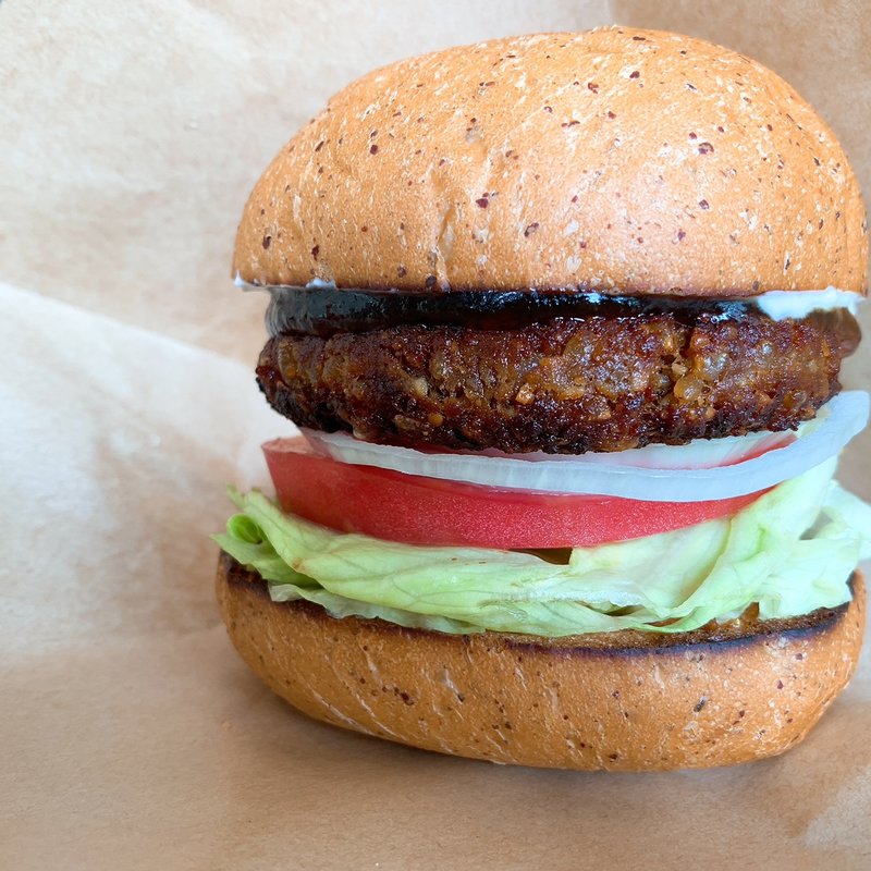 テリヤキバーガー(plant-baced cafe NICE)の写真