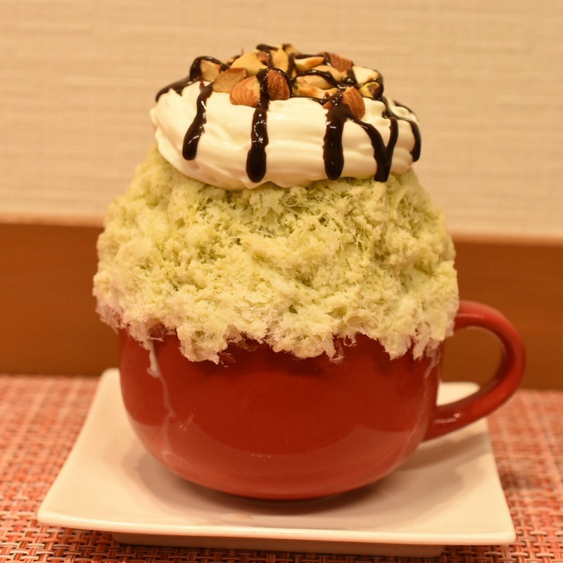 ピスタチオ＆ヘーゼルナッツショコラ(さくら氷菓店)の写真