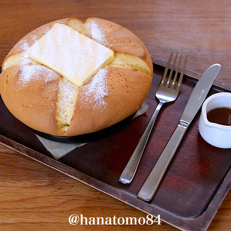 カステラパンケーキ(コンマ コーヒー （COMMA COFFEE）)の写真