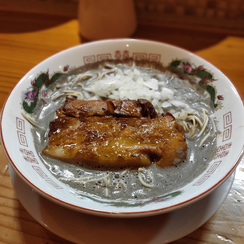 生コンクリートそば(自家製麺 うろた)の写真