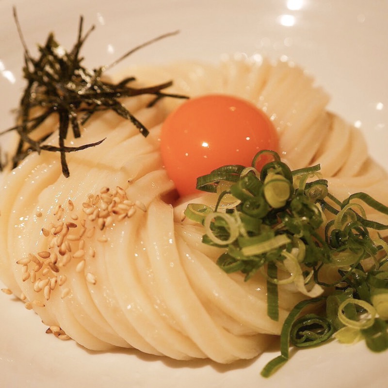 卵黄生醤油うどん(ひだりうま )の写真