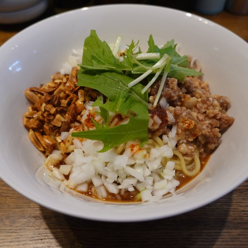 汁なし担々麺(百々福)の写真