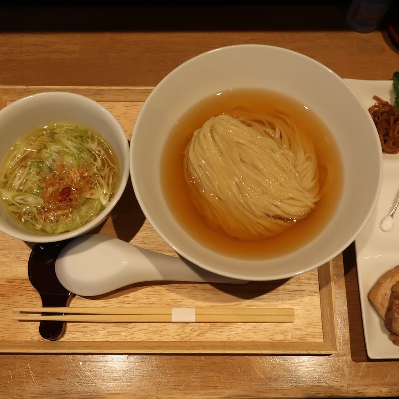 鰹昆布水つけ麺(しお)(らぁ麺や嶋)の写真