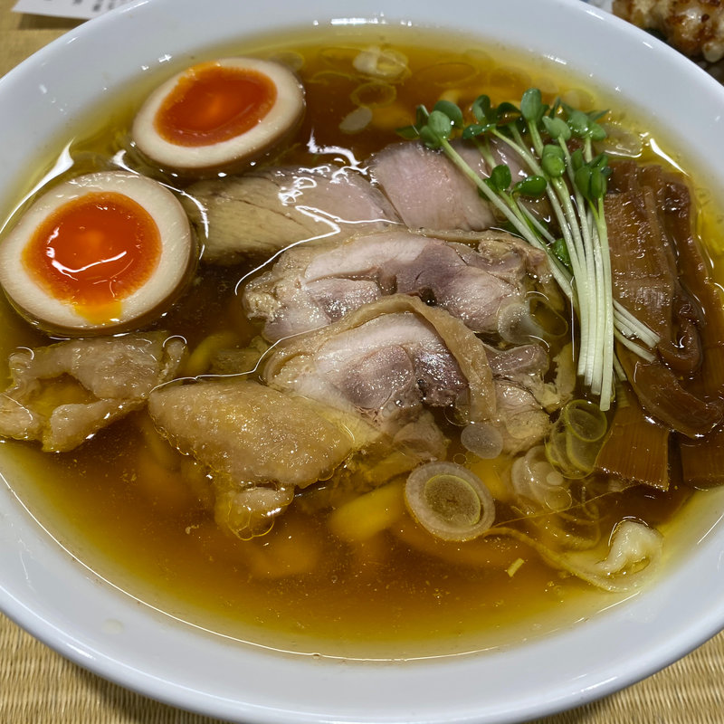 親鶏中華そば( 手打 親鶏中華そば 綾川)の写真