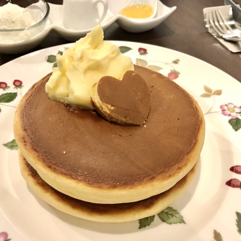 クラシックホットケーキ(黒カフェ)の写真