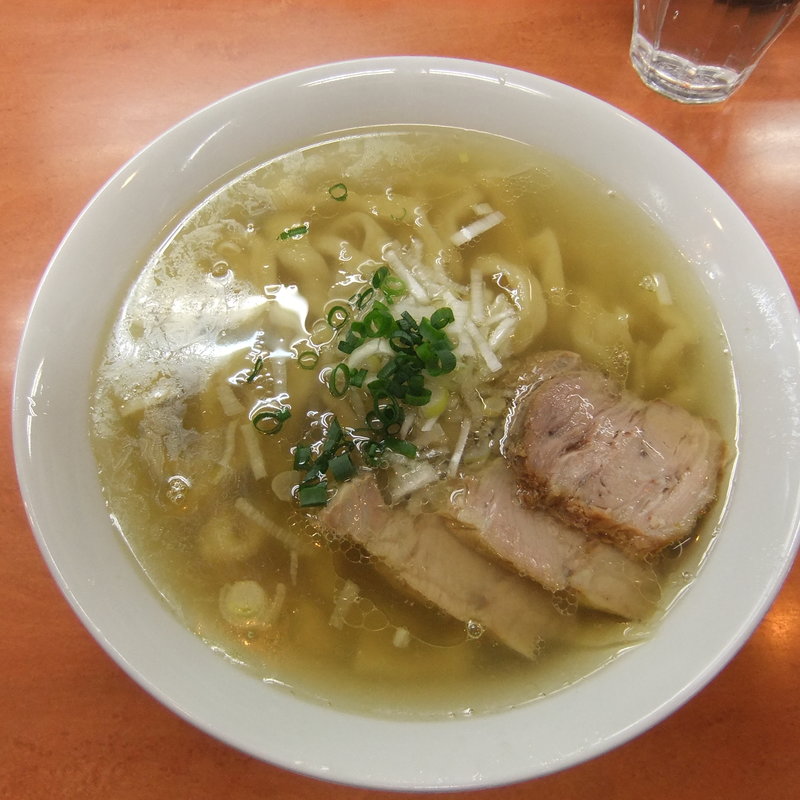 ラーメン(日陰)の写真