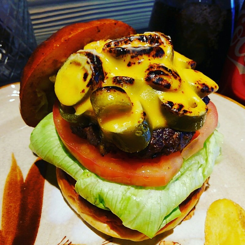 ハラペーニョチーズバーガー(だるま珈琲)の写真