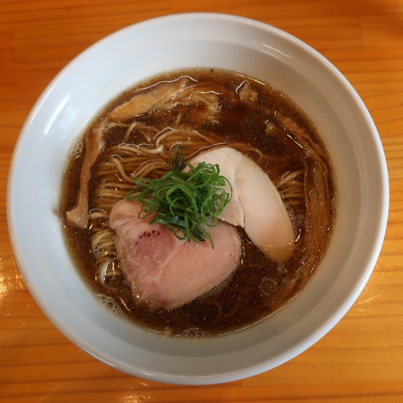 煮干らーめん(麺響万蕾)の写真