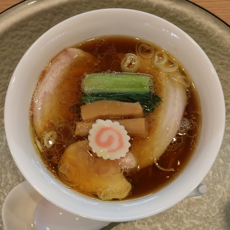 黒出汁(中華そば深緑)の写真