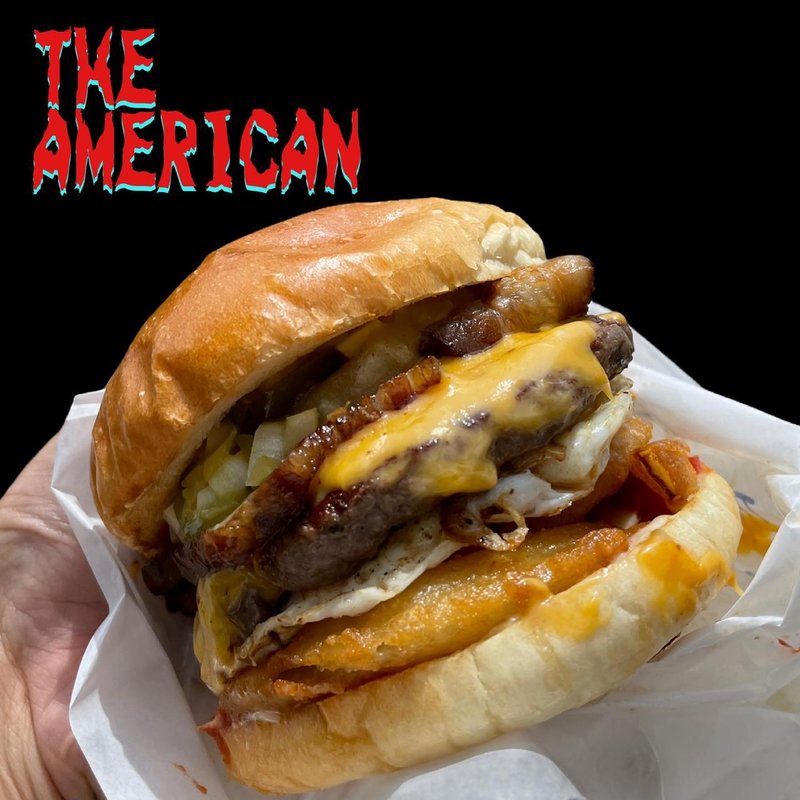 THE AMERICAN(THE HAMBURGER)の写真