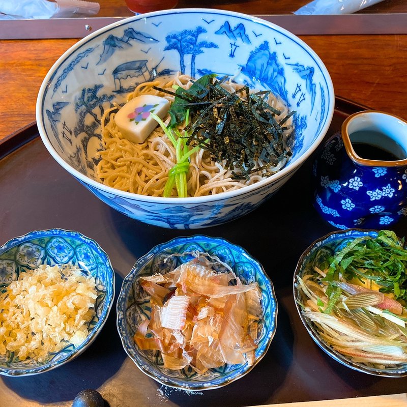 夏用冷しぶっかけ(そば処 利兵衛 （りへい）)の写真