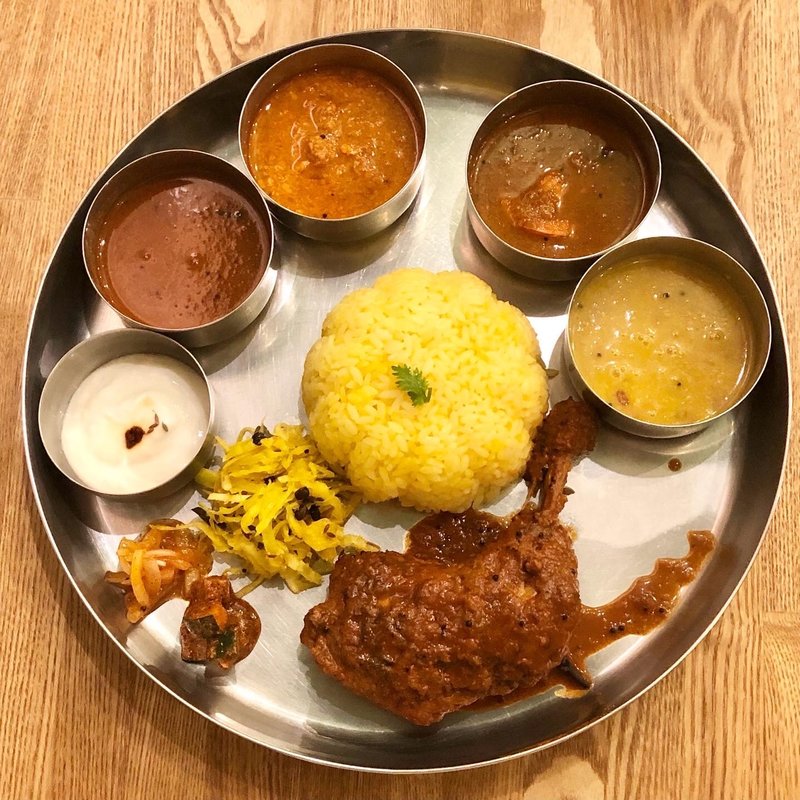 夜のタリカロ・カリープレート(對馬流南インド系辛口料理店タリカロ)の写真