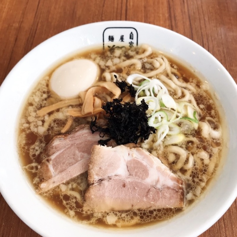 煮干しラーメン(麺屋翔)の写真