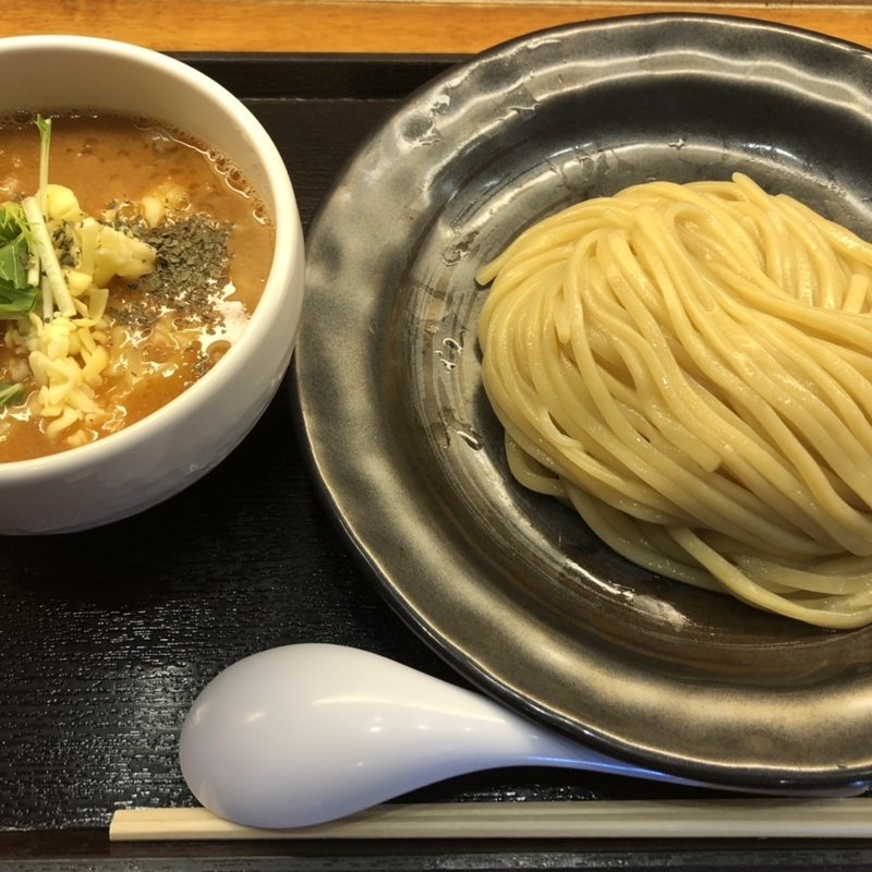 完熟トマトとモッツァレラチーズつけ麺(癒庵 )の写真