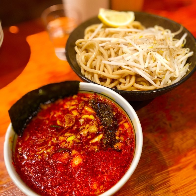 スパイスィーつけ麺(自家製麺 えなみ)の写真