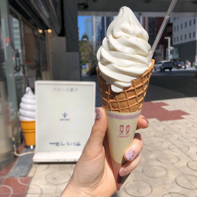 GINZAソフト・グランマルニエ（バニラ）(ブールミッシュ 銀座本店 （BOUL MICH）)の写真