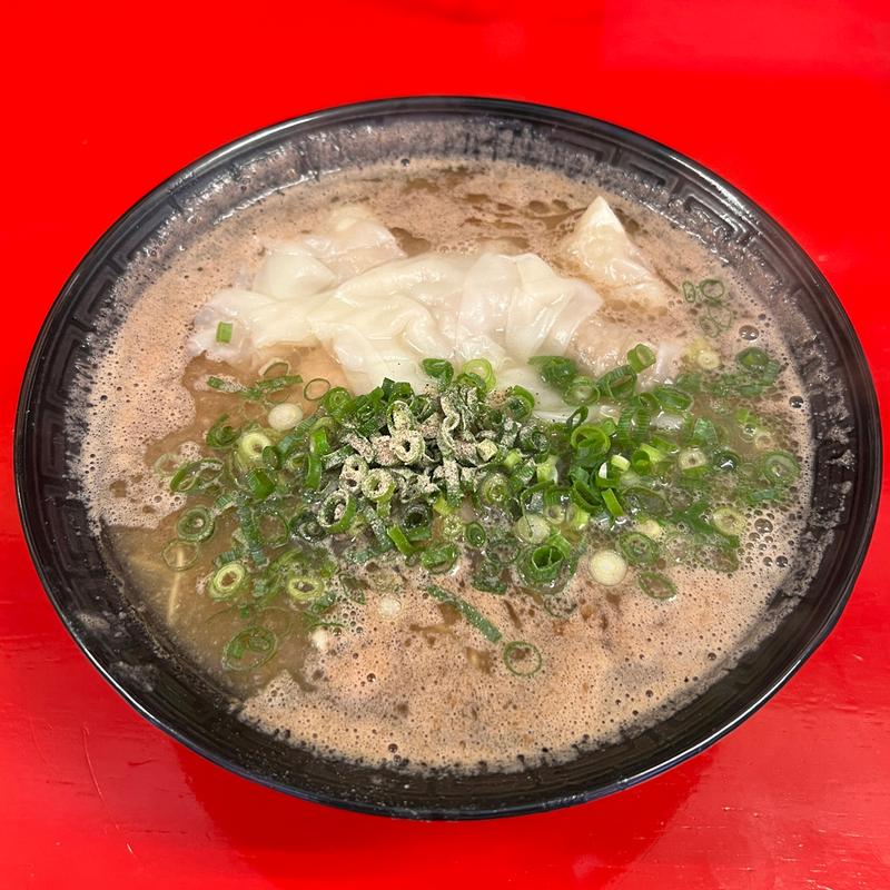 ワンタンめん(駒や)の写真