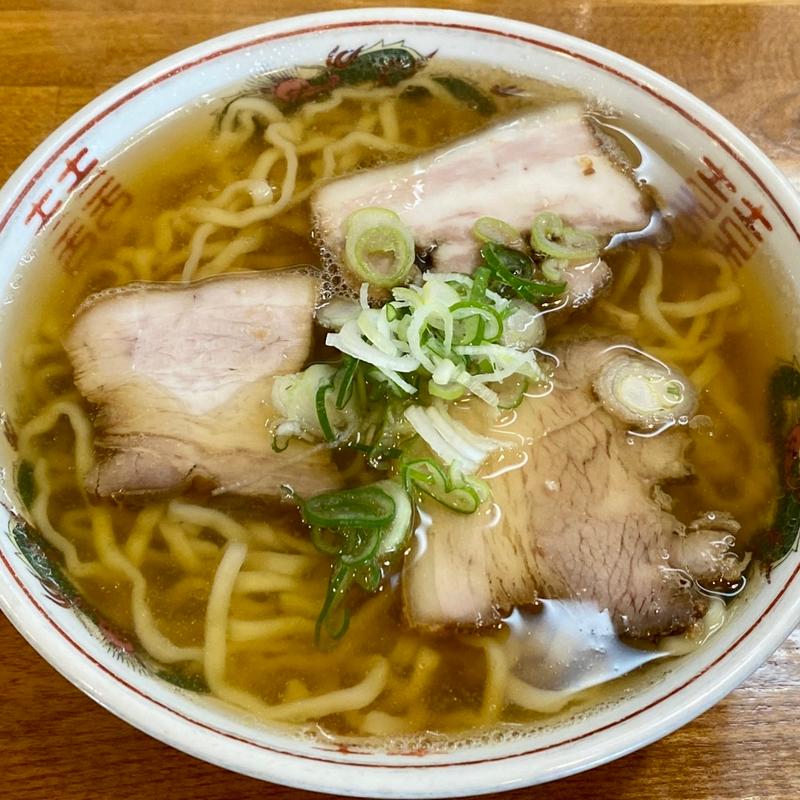 しょうゆラーメン(ラーメンうめ八 )の写真
