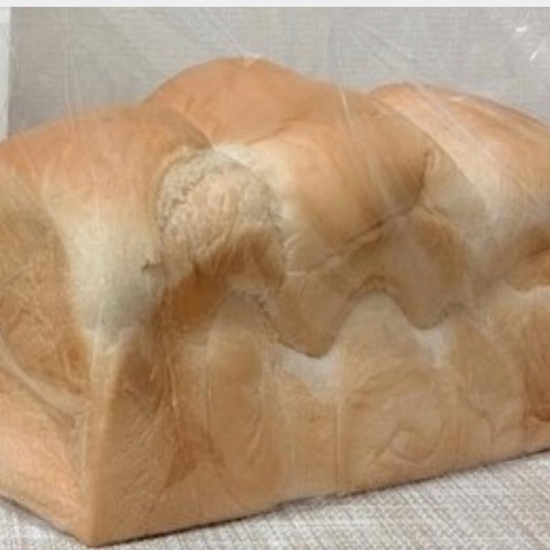 牛乳屋さんの美味しい食パン(牛乳食パン専門店 みるく 本店
)の写真