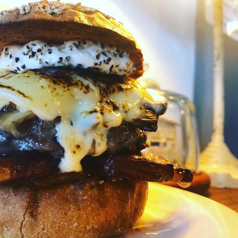 ロガーズバーガー(DAKOTA ・RUSTIC TABLE・)の写真