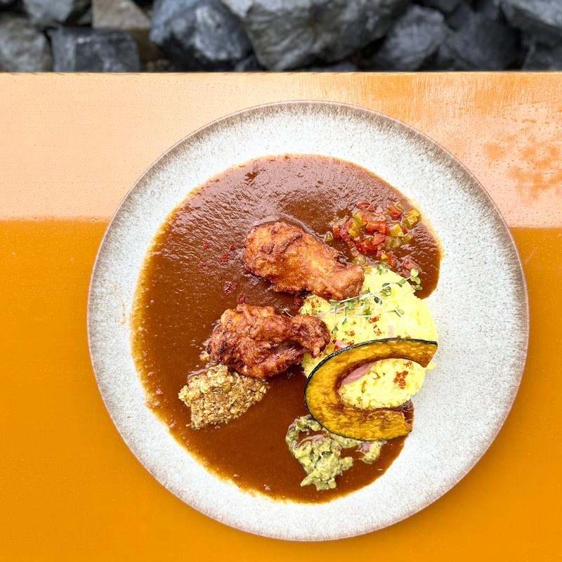  シェフ特製のバターミルクチキンカレー(BOTANICAL HOUSE（ボタニカルハウス）)の写真