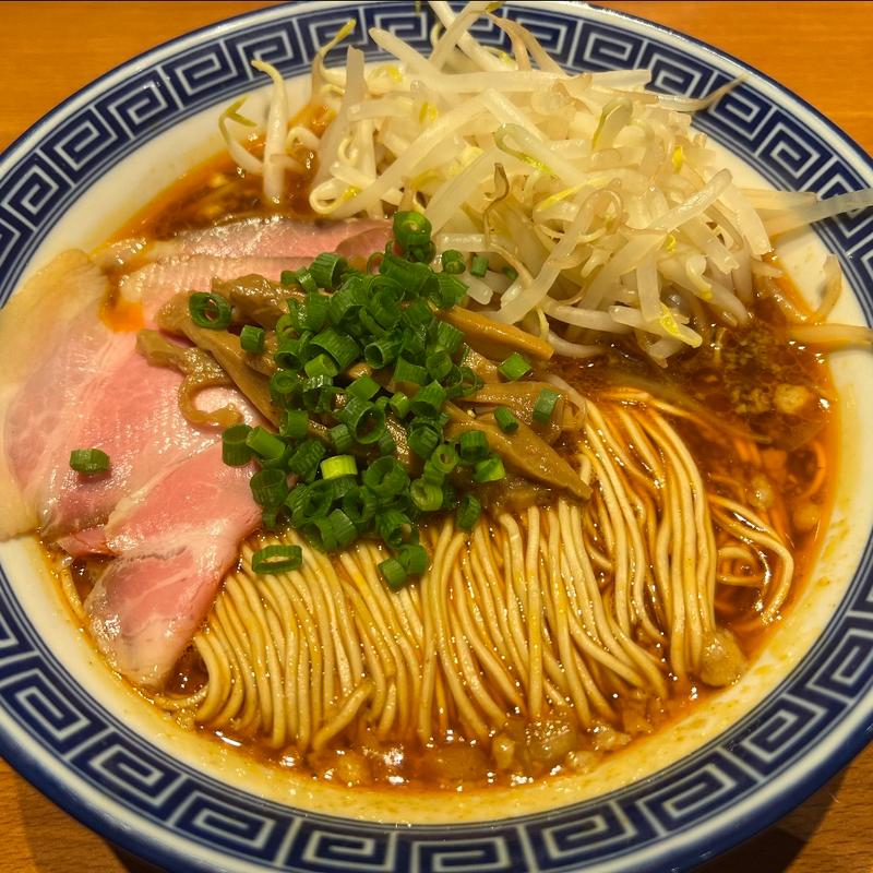 シン・ショウユ(RAMEN NOODLES フユツキユキト)の写真