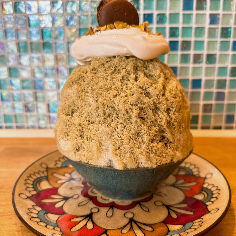 ピスタチオ&エスプーマDX(かき氷 Cafe Symphony)の写真