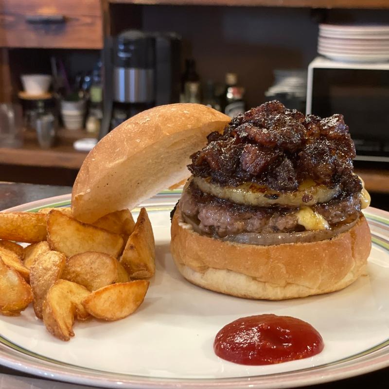 ベーコンジャムジューシールーシーバーガー(バーガークレイジー （BURGER CRAZY）)の写真