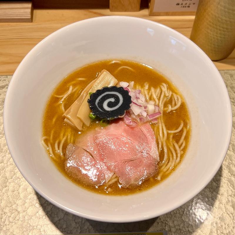 鶏黒湯らあ麺(非豚骨 なお人)の写真