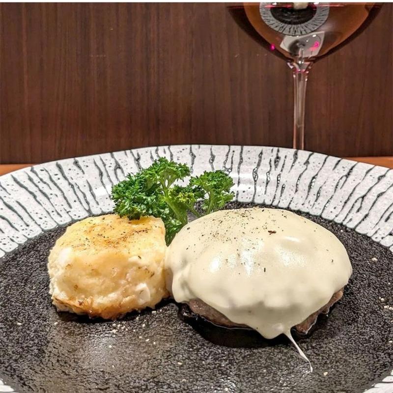 ハンバーグ(ぶりす)の写真