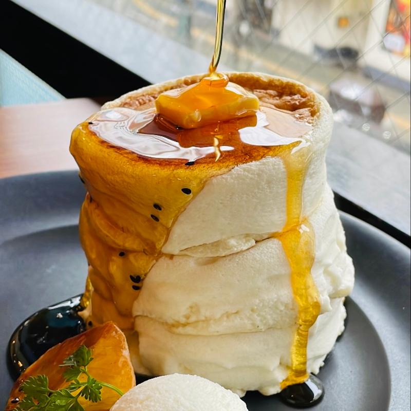 大学芋パンケーキ(512CAFE&SWEETS OSAKA)の写真